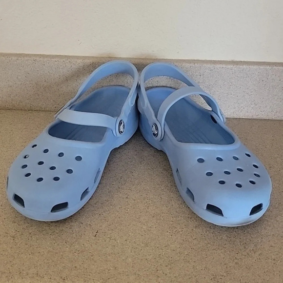*CHILDRENS CROCS BLUE (sz girl-3 boy-5) - Picture 4 of 6